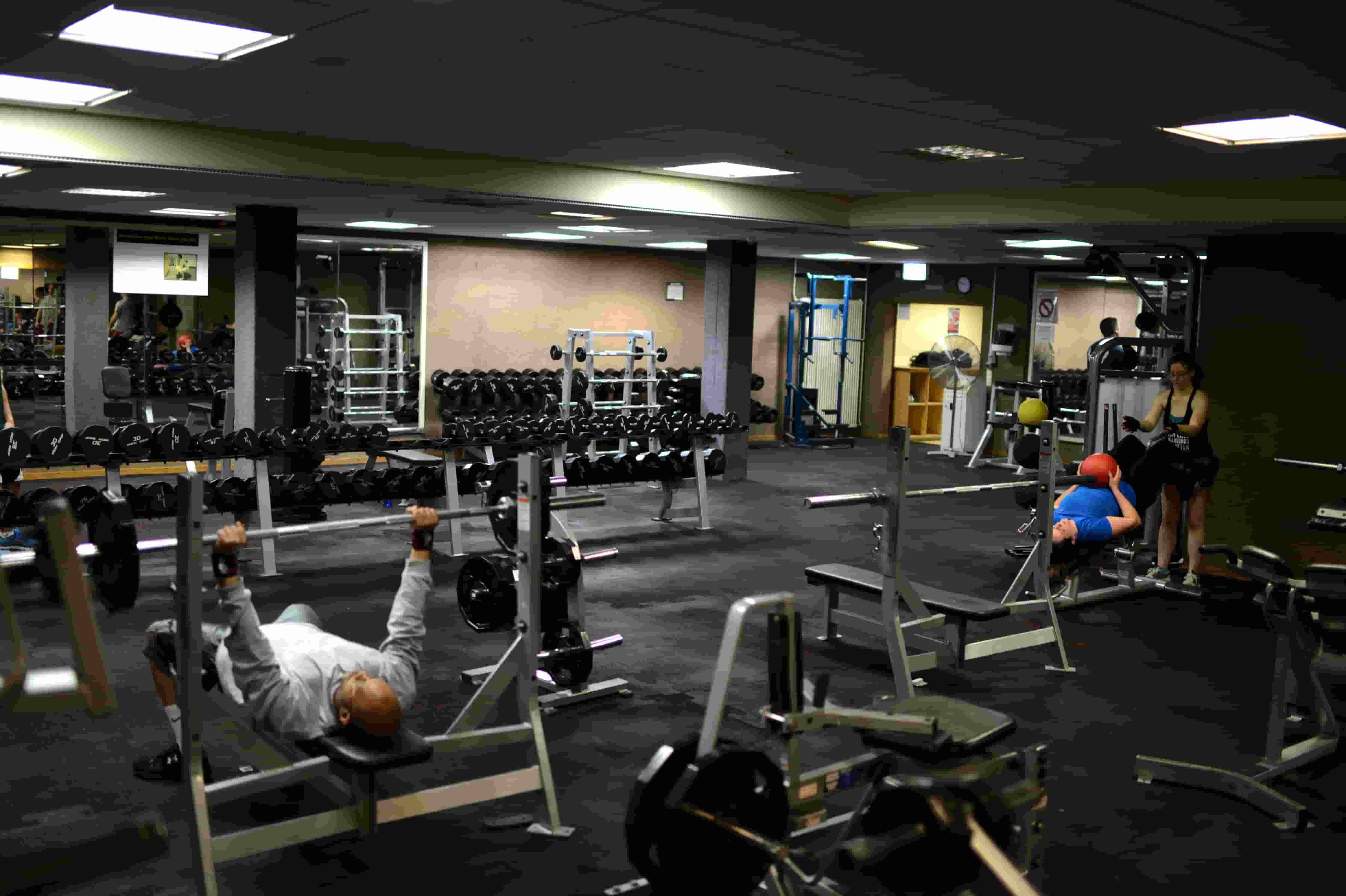 तेजी से मांसपेशियां बनाने और बेहतरीन काया पाने में आपकी मदद के लिए सात व्यायाम