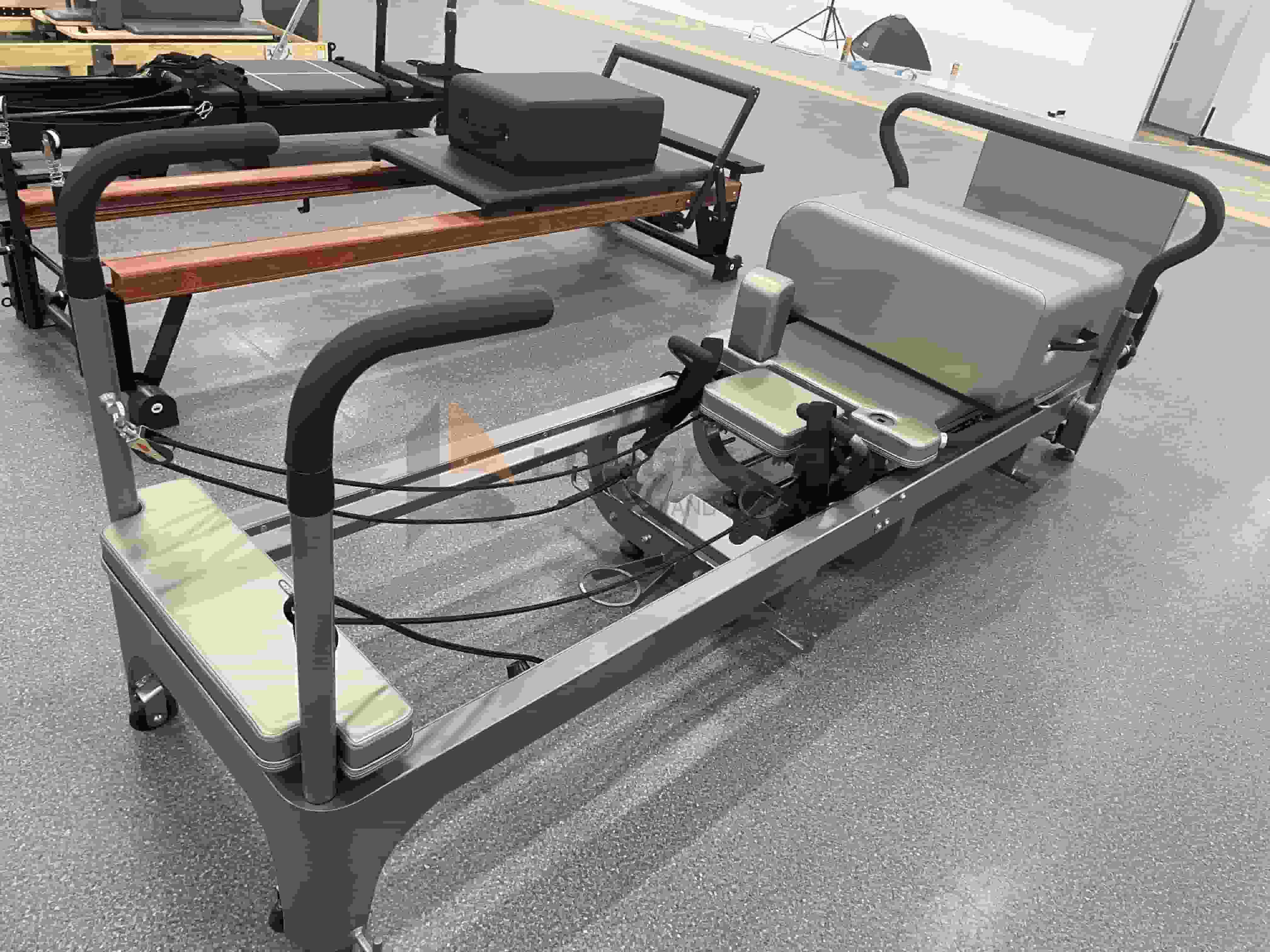 New Design Aluminum Pilates Reformer