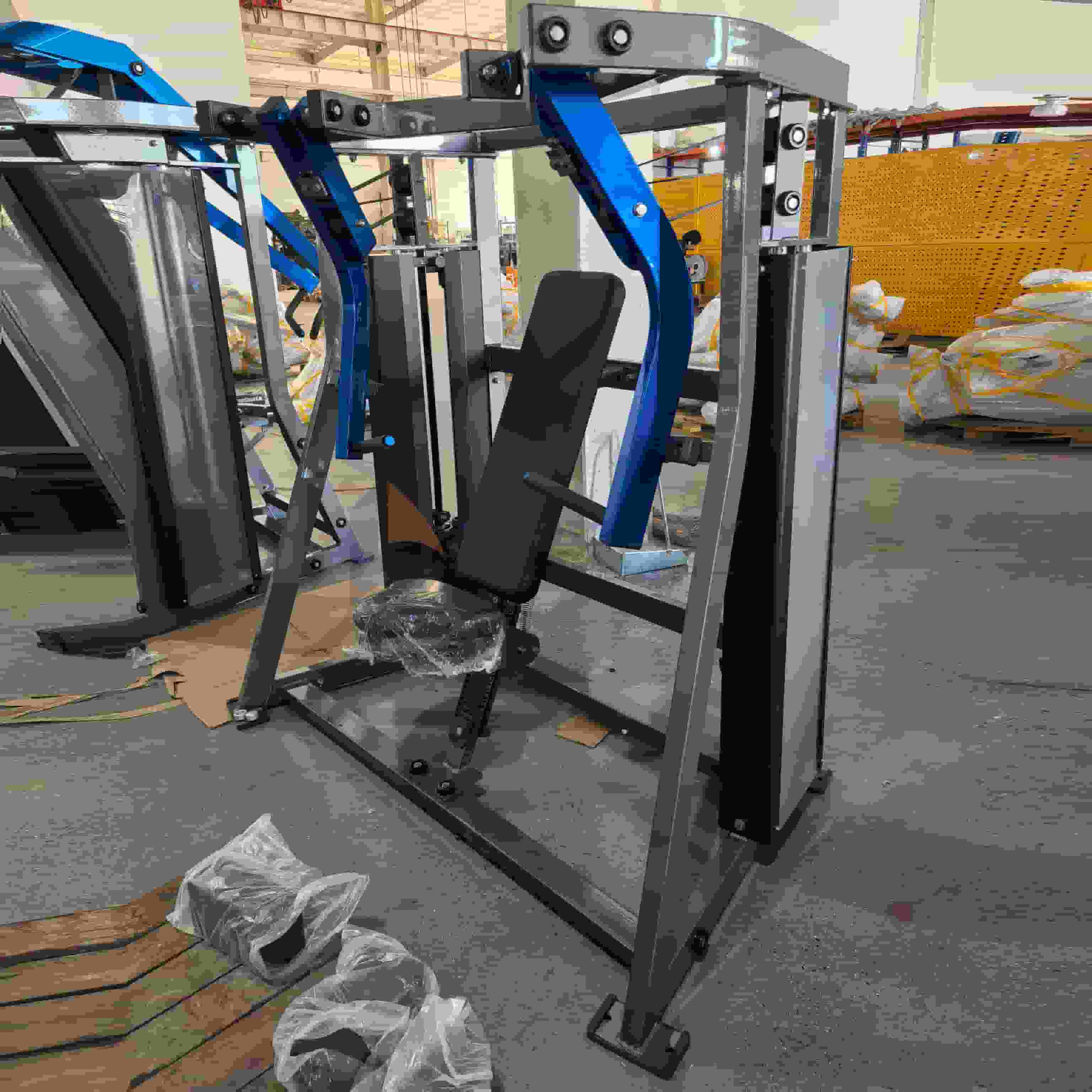 पिन लोडेड डिक्लाइन चेस्ट प्रेस