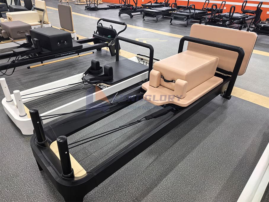 योग पिलेट्स एल्यूमिनियम सुधारक